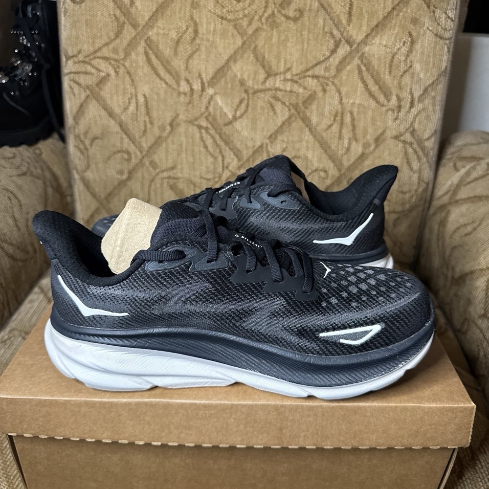 Women's Hoka One One Clifton 9 'Black/White' Shoes - Size 10B, 1127896 BWH Nice - Picture 2 of 9
